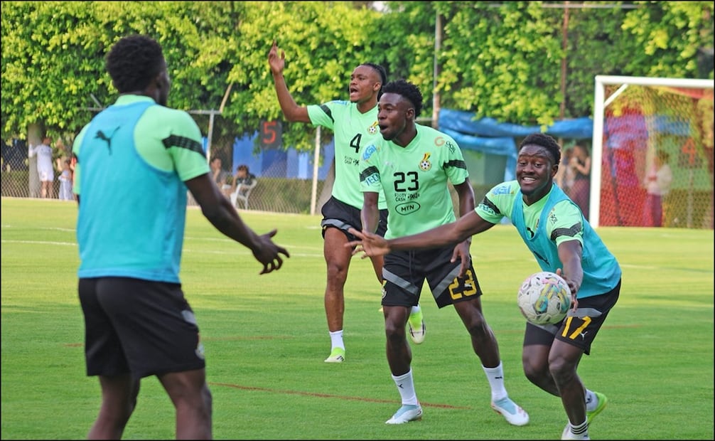 Jugadores de la selección de ghana ya entrenan en Puebla. FOTO: @GhanaBlackstars