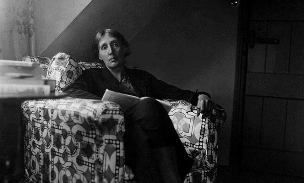 Virginia Woolf, la novelista cuya depresión la llevó al suicidio 