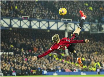 VIDEO: Alejandro Garnacho a lo Wayne Rooney con tremendo golazo de chilena