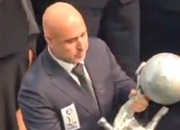 Rodrigo Pony Ruiz expresa agradecimiento a sus padres quienes son sordomudos