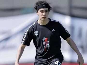 El polémico club que hizo debutar a un streamer en Argentina rompió el silencio