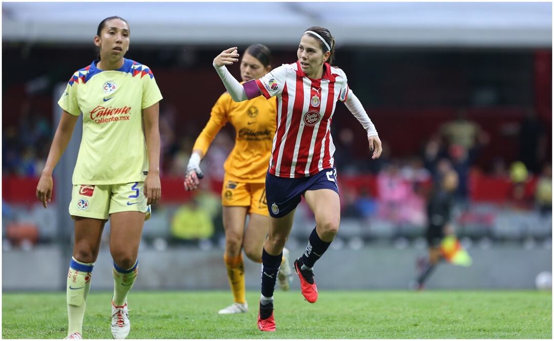 Alicia Cervantes celebrando un gol ante América / FOTO: Imago7