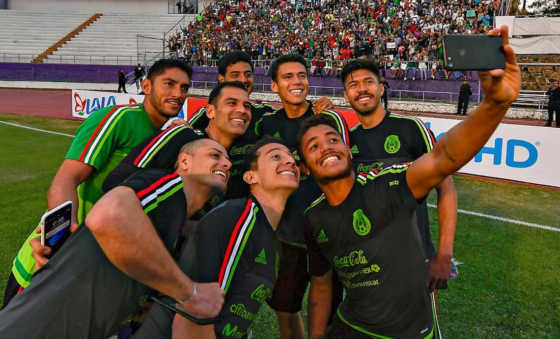 Andrés Guardado reveló qué jugadores cree que son los mejores en la historia del futbol mexicano. Foto: Imago7