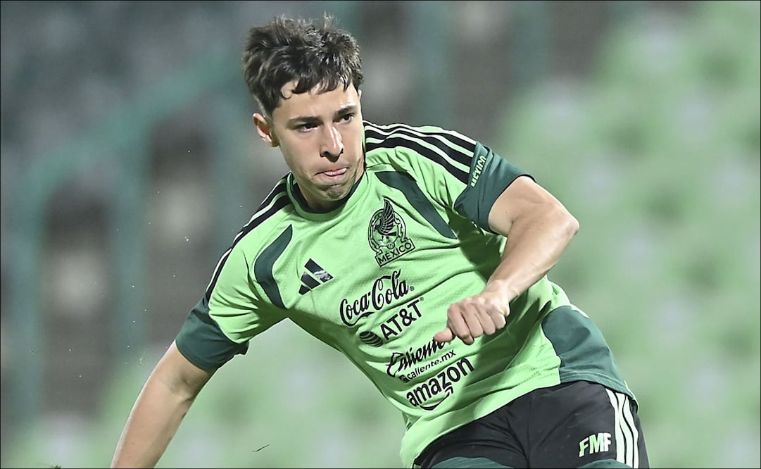 Mateo Chávez, durante un entrenamiento de la Selección Mexicana. FOTO: Imago7