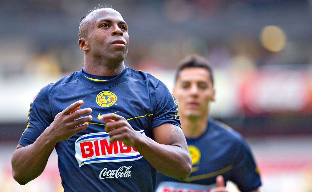 Christian 'Chucho' Benítez con el América en el Estadio Azteca / FOTO: Imago7