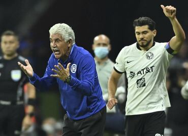 Tuca Ferretti denunció que el América siempre recibe ayuda de los árbitros