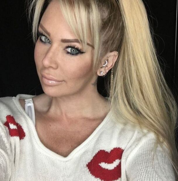 Diagnostican a ex actriz porno con síndrome de Guillain-Barré ¡No puede caminar!