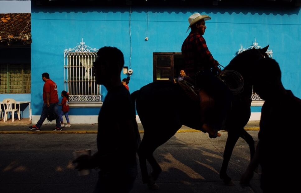 5 fotos imperdibles del primer Anuario de Fotografía de Calle Mexicana