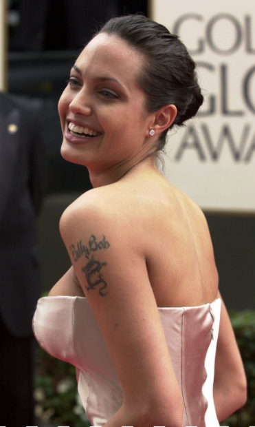 Angelina Jolie, de mujer fatal a dama de sociedad