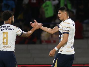 Pumas sigue con vida; derrotó a Santos Laguna y sueña con la siguiente ronda