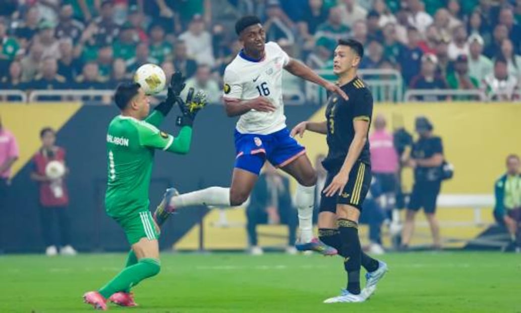 Luis Malagón, desde el punto de vista de Christian Martinoli, estuvo inseguro con la Selección Mexicana en Copa Oro. Foto: Imago7