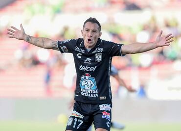 Andrés Guardado asegura que la regla 20/11 beneficiará a jugadores mexicanos