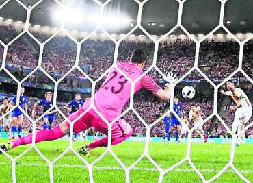 ¡PENALTI! Así surgió la sanción más dolorosa y polémica del futbol