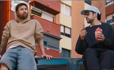 Lionel Messi y Bad Bunny aparecen en el comercial de Adidas. FOTO: Captura