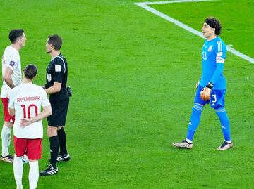 Guillermo Ochoa fue el héroe de la Selección Mexicana en Qatar 2022 ¡Le paró penalti a Robert Lewandowski!