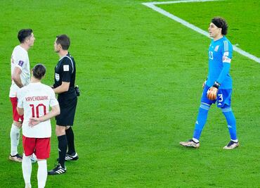 Guillermo Ochoa fue el héroe de la Selección Mexicana en Qatar 2022 ¡Le paró penalti a Robert Lewandowski!