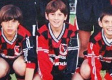 La vez que Messi ganó un torneo de futbol jugando descalzo