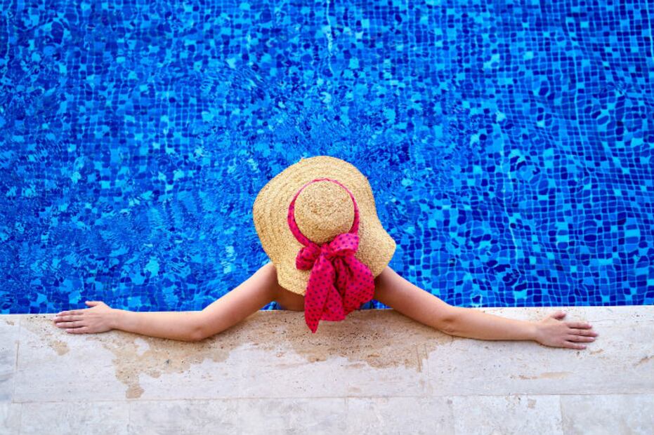 Coronavirus: ¿Se contagia en playas y piscinas?