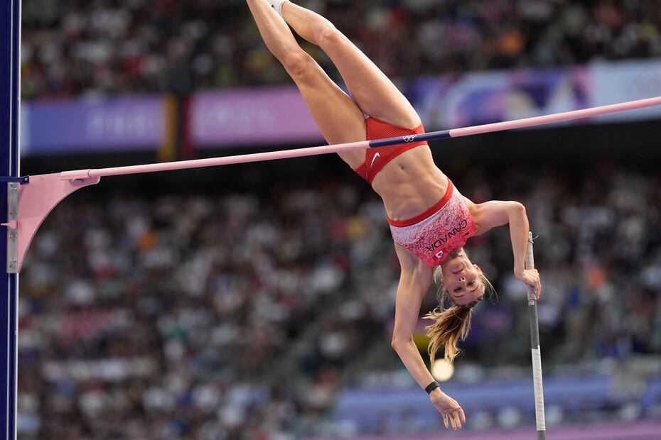 El último salto de Alysha Newman fue perfecto. Foto: AP.