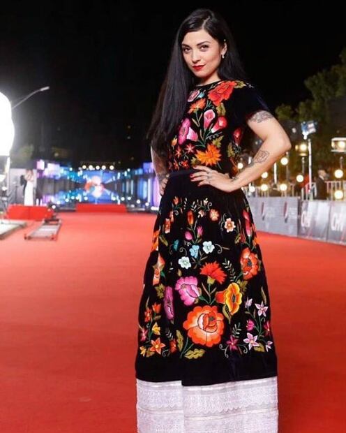 10 momentos incómodos en la carrera de Mon Laferte