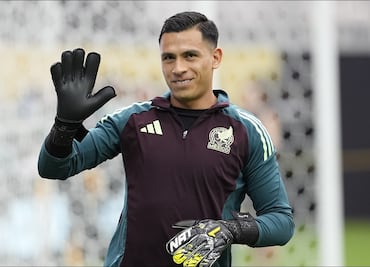 ¿Está en riesgo la titularidad de Luis Ángel Malagón en el marco de la Selección Mexicana?