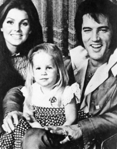 Lisa Marie Presley, el infierno de vivir bajo el apellido del "Rey del Rock"