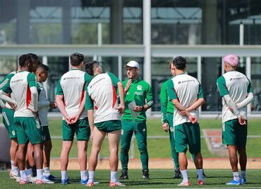 Jaime Lozano no cree que México sea el favorito de su grupo en Copa América
