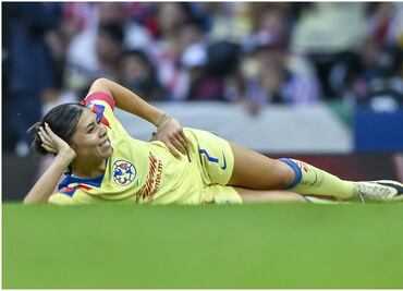 Kiana Palacios festejó a lo Cuauhtémoc Blanco en el Clásico Nacional Femenil