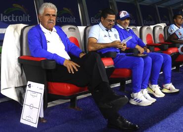 Tuca Ferretti admitió que extraña dirigir a un equipo ¿Ya no quiere estar en ESPN?