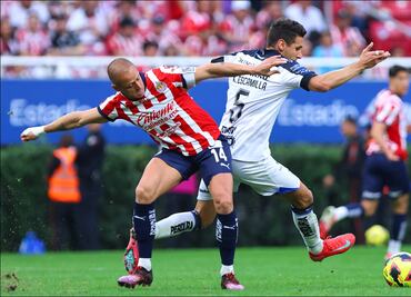 ¿Crisis en el Rebaño? Chivas no encuentra la fórmula del triunfo y empata 1-1 ante Querétaro