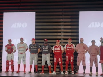 Los Diablos Rojos del México presentaron sus uniformes del 85 aniversario; destaca la camisola rosa