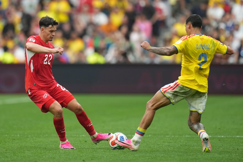 Suiza y Colombia en partido, durante los Octavos de Final del Mundial de 2026 - Foto: EFE