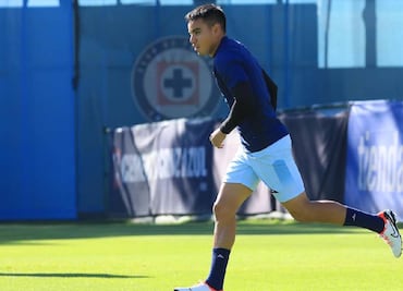 Charly Rodríguez se quita presión previo al juego ante América: 'En estos partidos no hay ningún favorito'