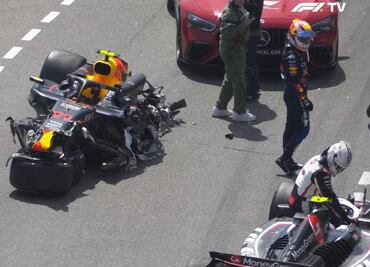 Checo Pérez sufre aparatoso accidente y su auto quedó destrozado en la primera vuelta del GP de Mónaco