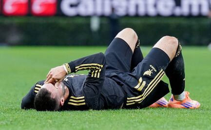 Santiago Giménez es el delantero más rezagado de las opciones de la Selección Mexicana