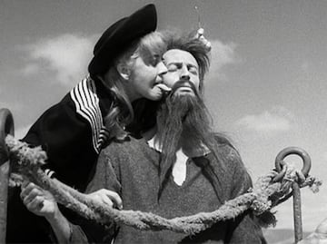 “Simón del Desierto”, la cinta en la que Silvia Pinal se desnudó