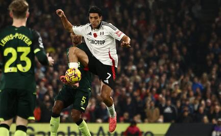 Fulham de Raúl Alonso Jiménez consigue remontar frente al Brentford