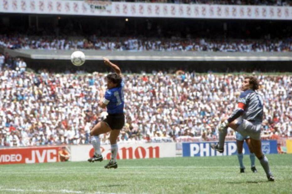 Maradona: 10 de los múltiples escándalos de “El Diez”