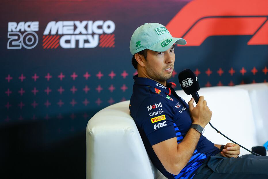 Checo Pérez en conferencia de prensa, previo al Gran Premio de México - Foto: Imago7