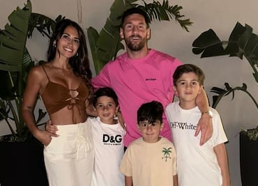 Mira el look veraniego de la familia Messi para celebrar Año Nuevo