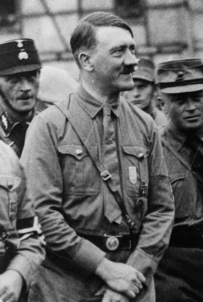 ¿Cuál era el verdadero apellido de Adolf Hitler?