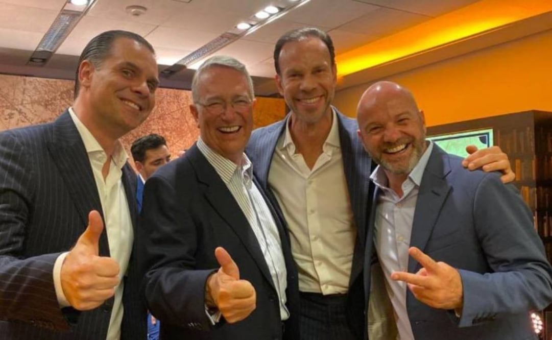 Ricardo Salinas Pliego le hizo un llamado de atención a Luis García en redes sociales. Foto: Especial