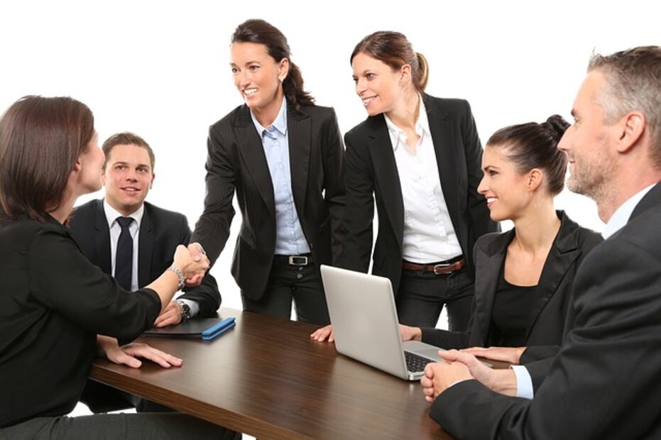 ¿Usar o no tu sexappeal en el trabajo?