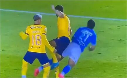 ¿Adonai Escobedo perdonó a las Águilas un penalti que hubiera salvado a Cruz Azul?