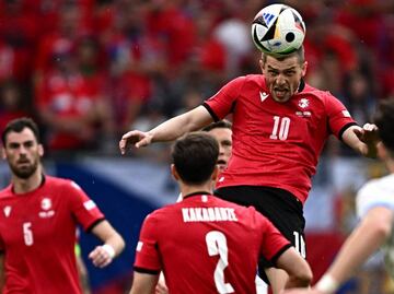 Georgia consigue su primer punto en su primer Eurocopa contra República Checa y se mantiene con vida