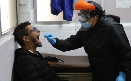 Asintomáticos de Covid, la clave de la rápida propagación de ómicron