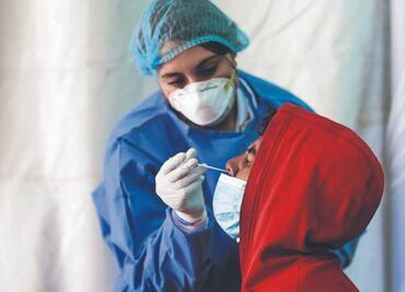 La UNAM ofrece pruebas PCR de Covid más baratas…