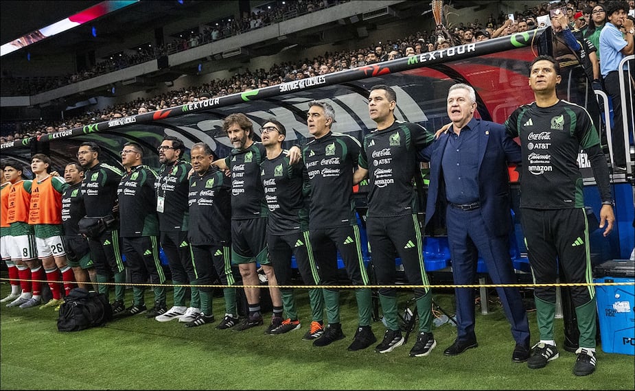 Javier Aguirre y su cuerpo técnico se alistan para arrancar la actividad de 2026 de cara a la próxima Copa del Mundo. FOTO: Imago7