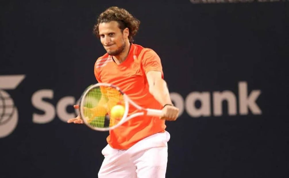 Diego Forlán ha sorprendido con su nueva faceta de tenista tras dejar el futbol. Foto: Especial