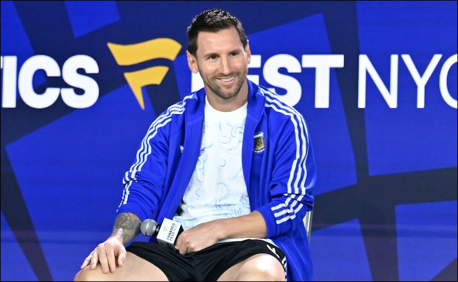 Lionel Messi rompe el silencio sobre la icónica foto con Lamine Yamal: Es una locura. FOTO: Imago7